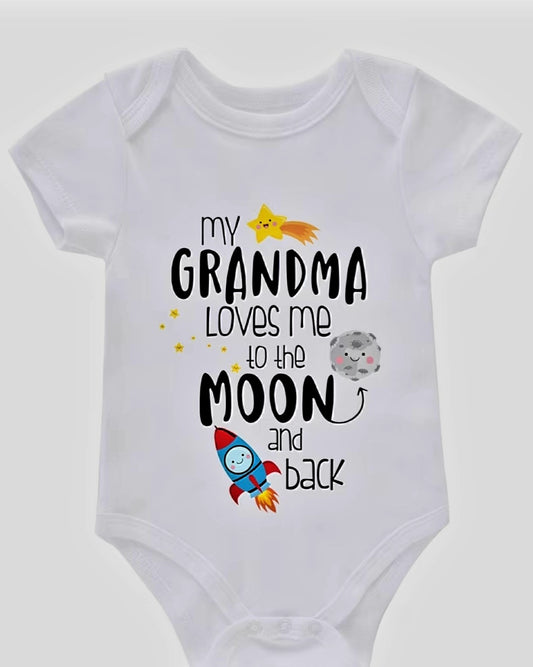 “Grandma Loves Me to the Moon and Back” Cotton Baby Romper (0–3 Months)