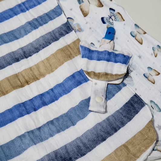Muslin burp cloths and dummy clip