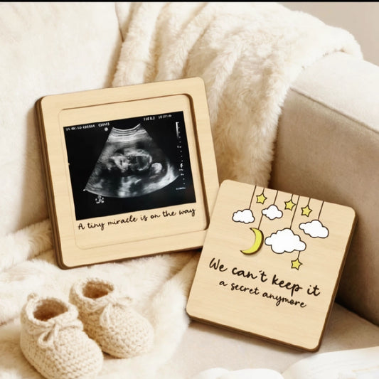 Vintage 'Tiny miracle' baby announcement box